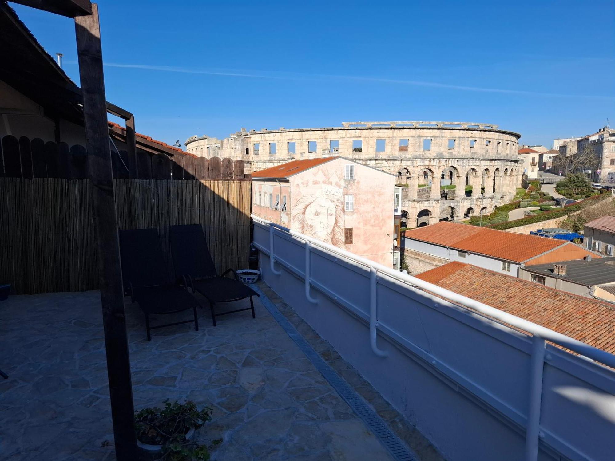 Terrace Dream View Over Amphitheatre Pula Ngoại thất bức ảnh